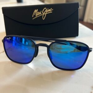 Maui Jim Keokea sunglasses. NIB.